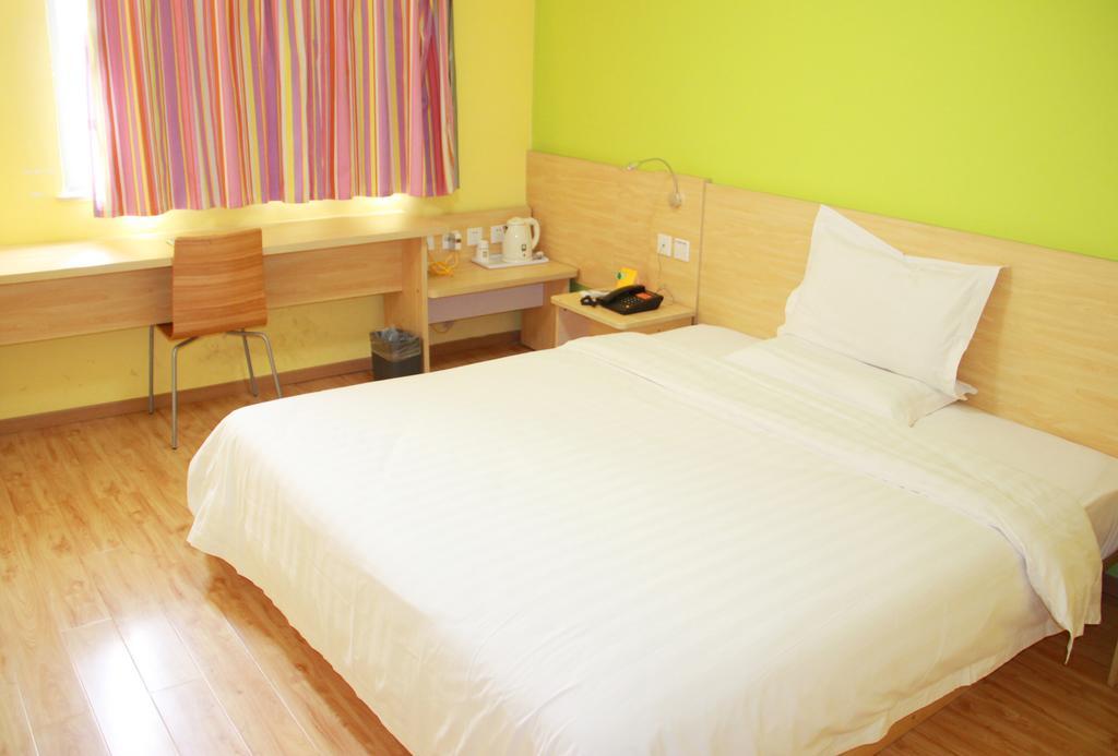 7Days Inn Guangzhou Tianhe Tianpingjia Subway Station Bilik gambar