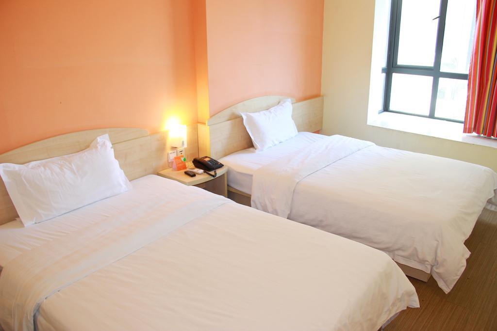 7Days Inn Guangzhou Tianhe Tianpingjia Subway Station Bilik gambar